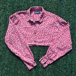 cute little pink button down crop